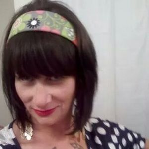 Meet your Posher, Jenny